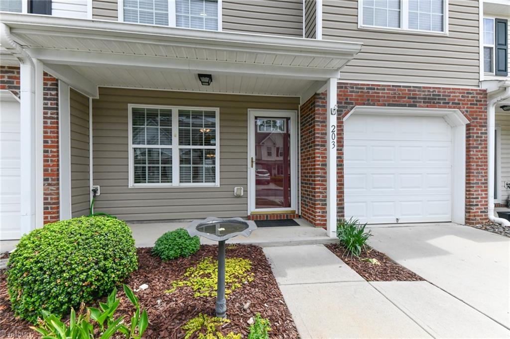 203 Blue Robin Way, Greensboro, North Carolina image 2