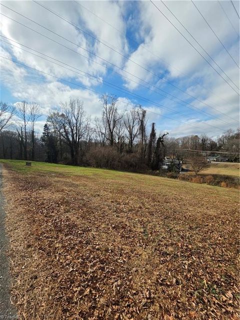 1711 Selma Street Winston-Salem NC 27107