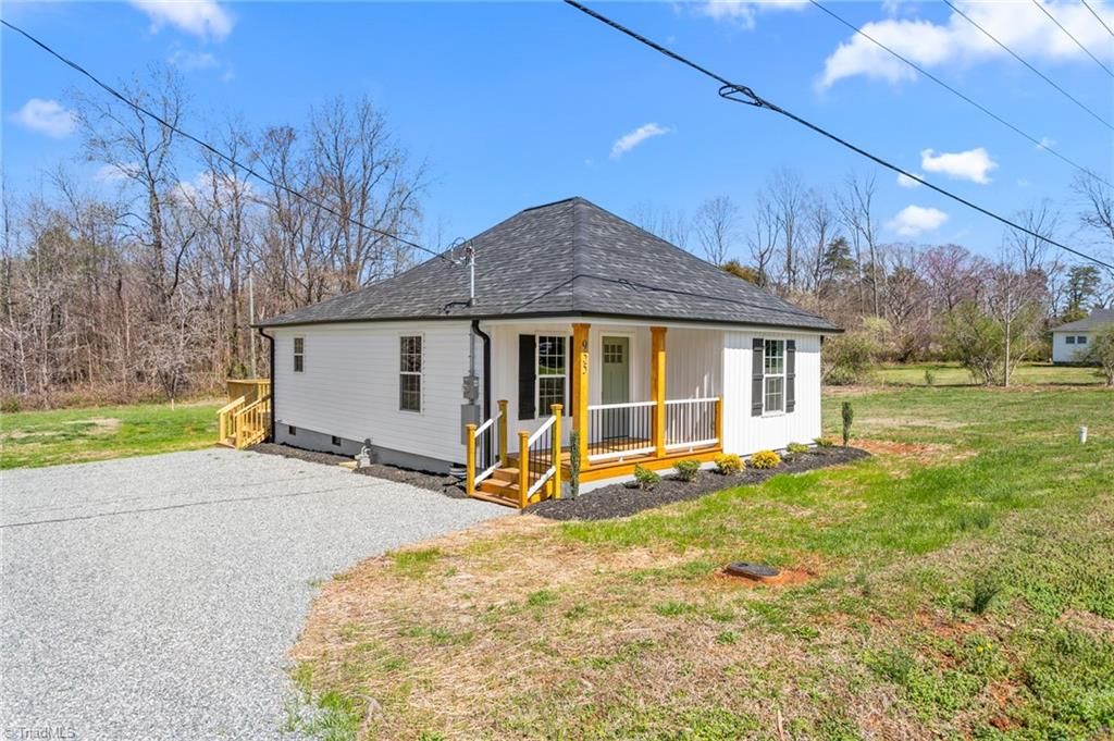 Photo of 955 W Holt Street, Mebane, NC 27302 (MLS # 1212766)