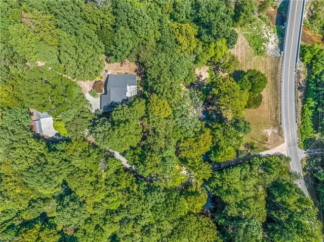 144 Cliff Side Trail, photo 5 of 48