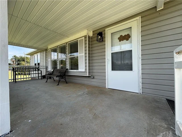 150 Springfield Road, photo 5 of 30