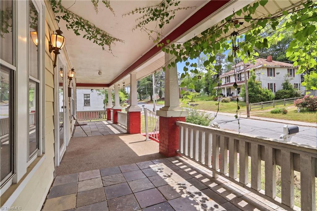 Photo of 103 N Franklin Street, Reidsville, NC 27320 (MLS # 1231367)