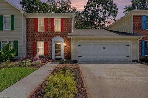 Townhouse For Sale - 809 Windermere Court #B<br/> Asheboro, NC 27203