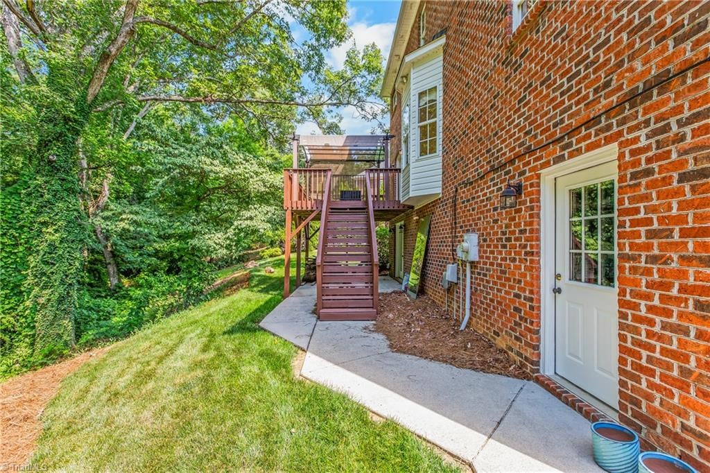 Photo of 4480 Lochurst Drive, Pfafftown, NC 27040 (MLS # 1224141)