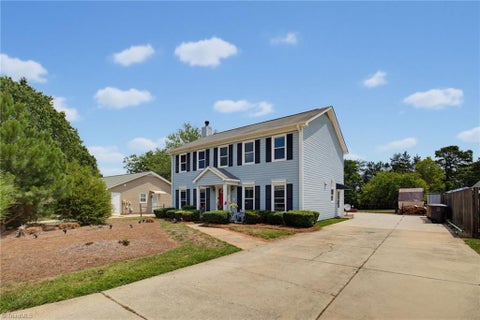 Homes For Sale - 4808 Eagle Rock Road<br/> Guilford County, Greensboro, NC 27410