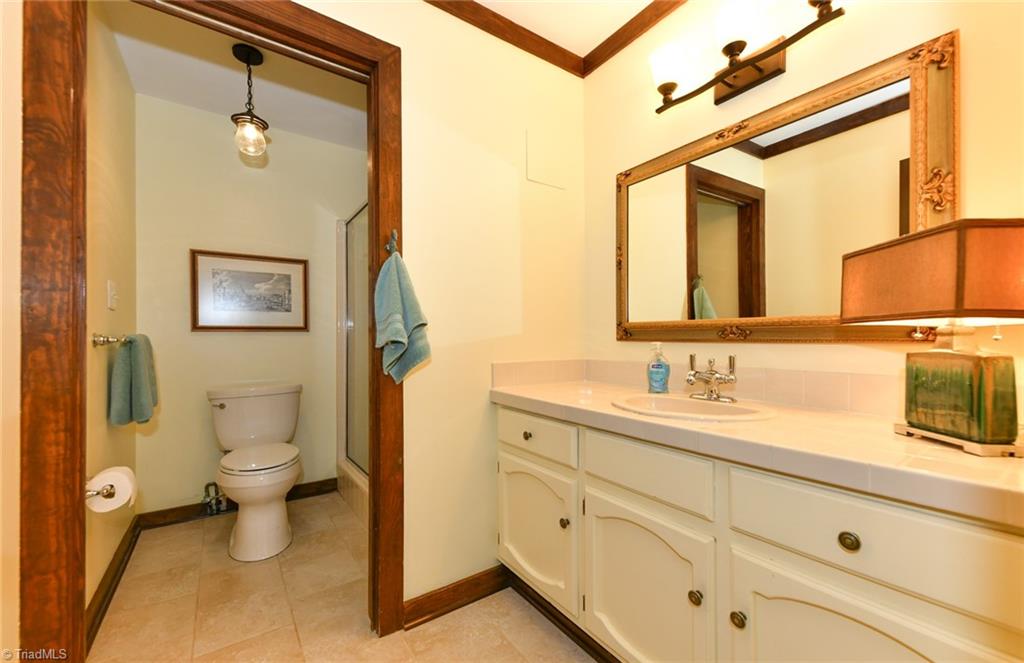 Julian, North Carolina 27283, United States, 3 Bedrooms Bedrooms, ,2 BathroomsBathrooms,Residential,Pending,200984