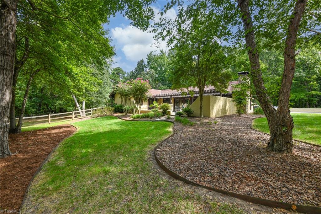 Julian, North Carolina 27283, United States, 3 Bedrooms Bedrooms, ,2 BathroomsBathrooms,Residential,Pending,200984