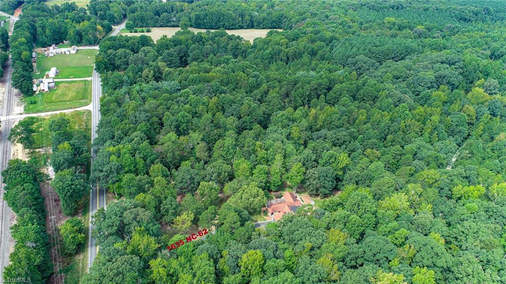 Julian, North Carolina 27283, United States, 3 Bedrooms Bedrooms, ,2 BathroomsBathrooms,Residential,Pending,200984