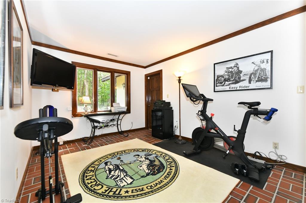 Julian, North Carolina 27283, United States, 3 Bedrooms Bedrooms, ,2 BathroomsBathrooms,Residential,Pending,200984