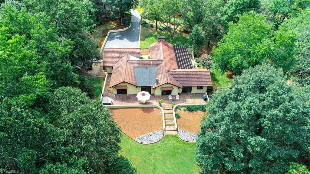 Julian, North Carolina 27283, United States, 3 Bedrooms Bedrooms, ,2 BathroomsBathrooms,Residential,Pending,200984