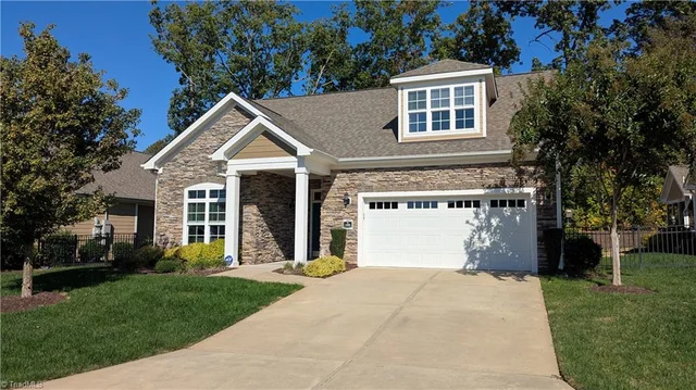 105 Tall Timber Drive, photo 5 of 34