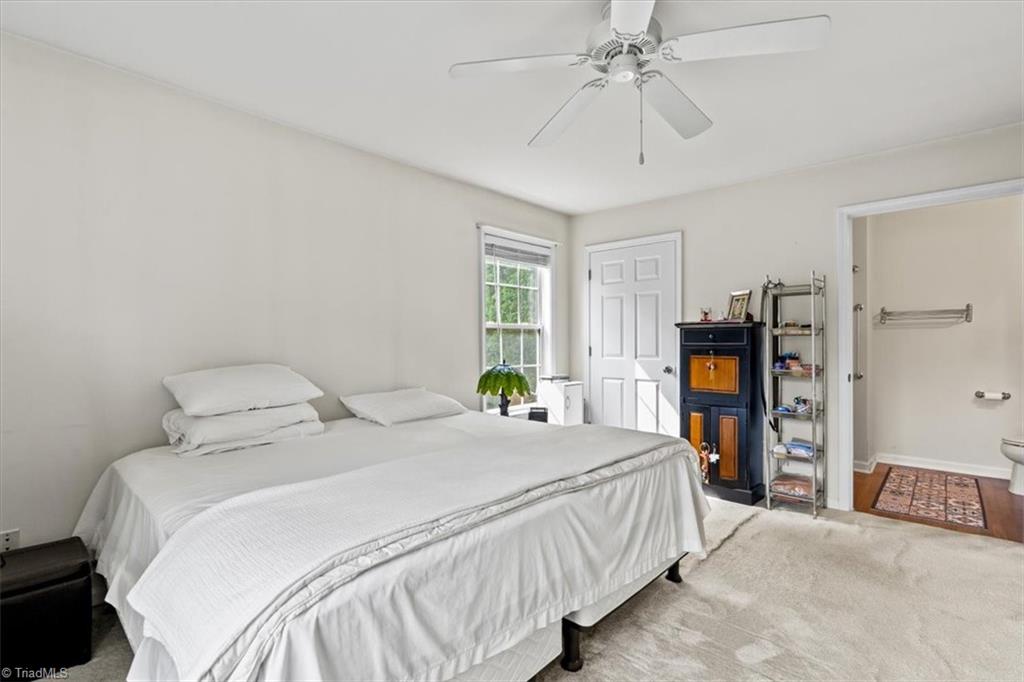 4702 Pennoak Lane, Greensboro, North Carolina image 14