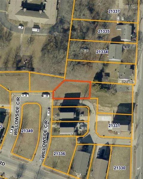Vacant Land For Sale - 15 Willowside Circle<br/> Greensboro, NC 27401