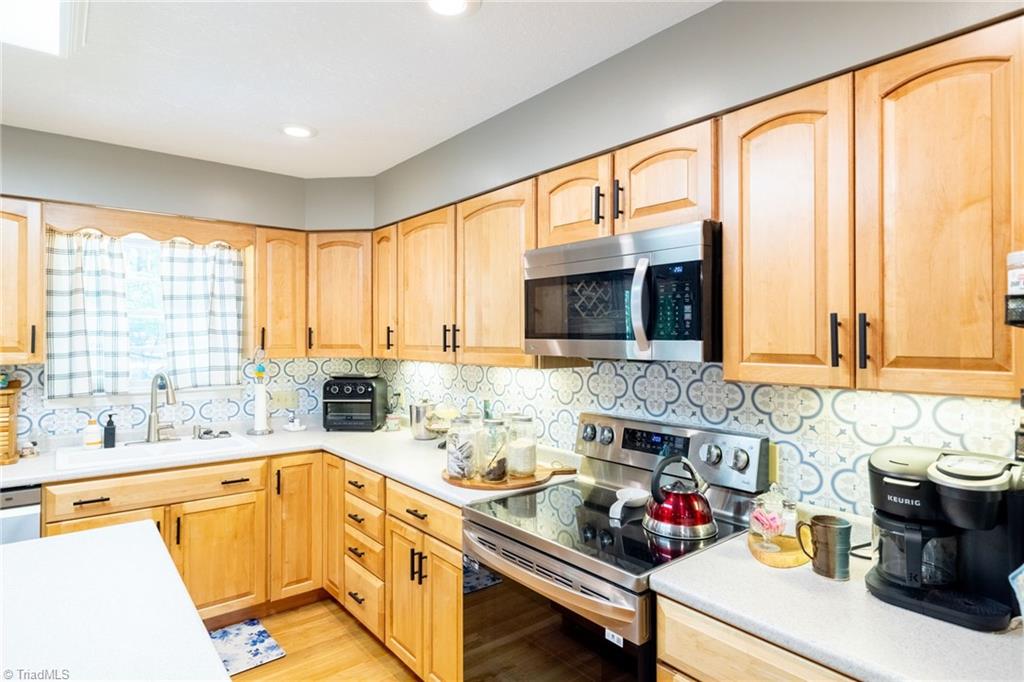 866 Rivers Edge Road, Sparta, North Carolina image 11