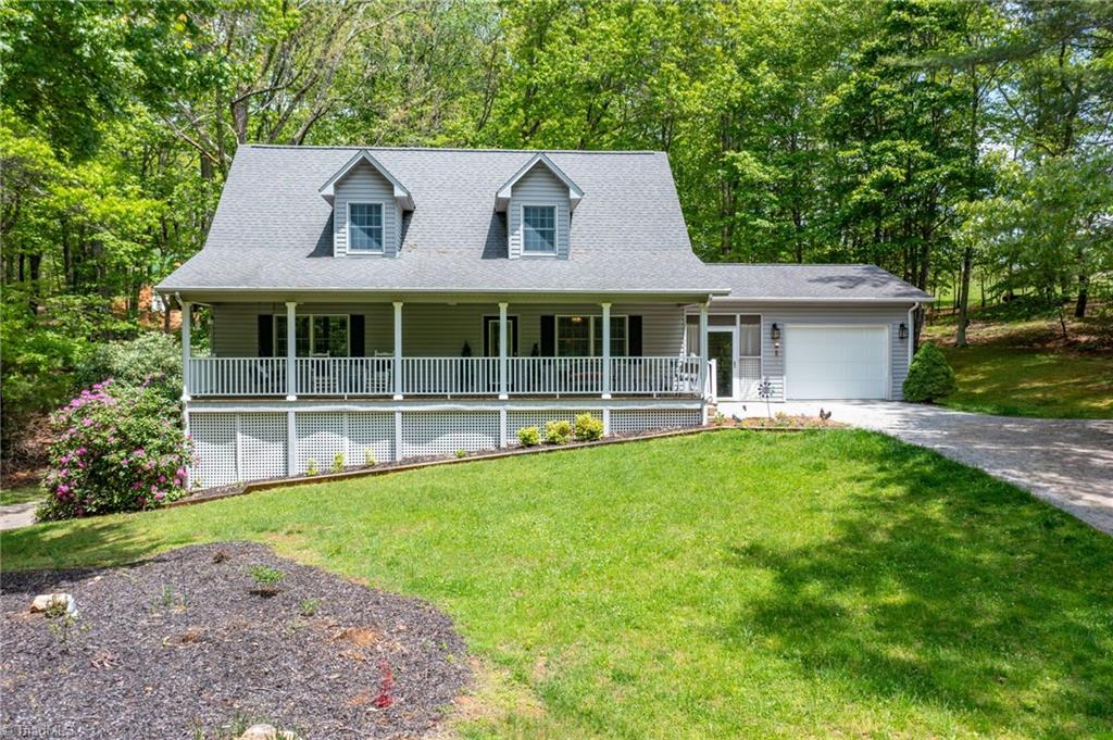 866 Rivers Edge Road, Sparta, North Carolina image 1