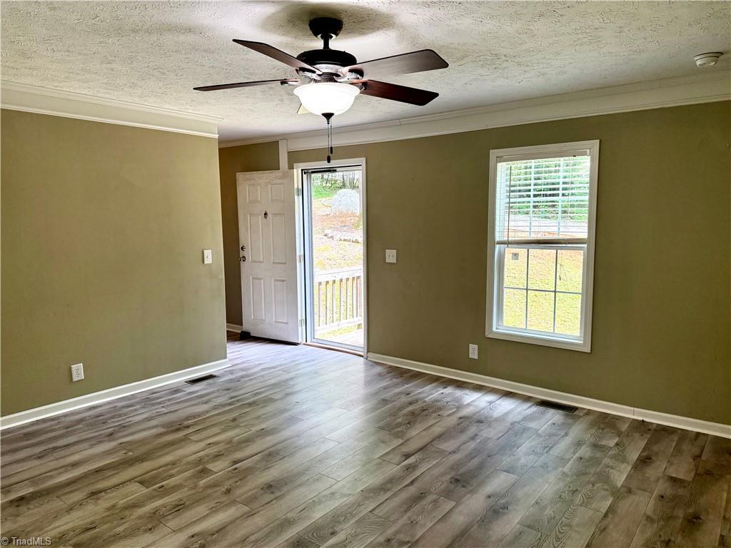 626 Vaughn Park Drive, Lewisville, North Carolina image 5