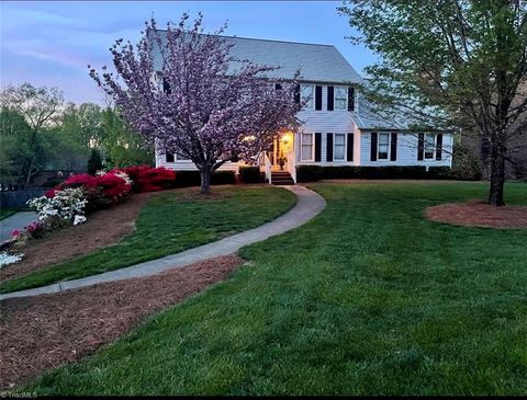 A home in Kernersville