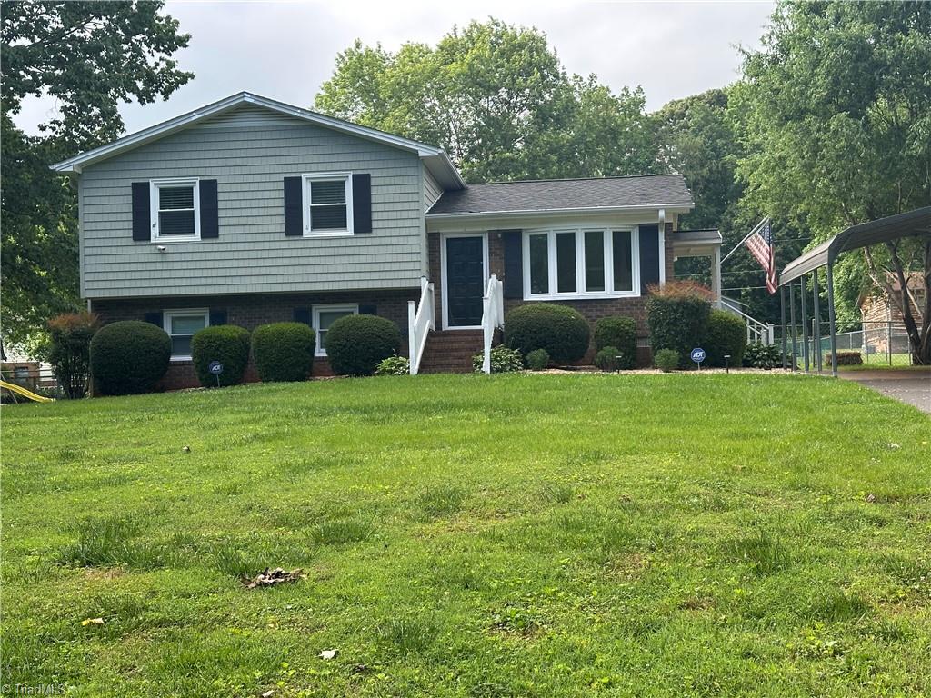 5913 Cutters Creek Court, Pfafftown, North Carolina image 4