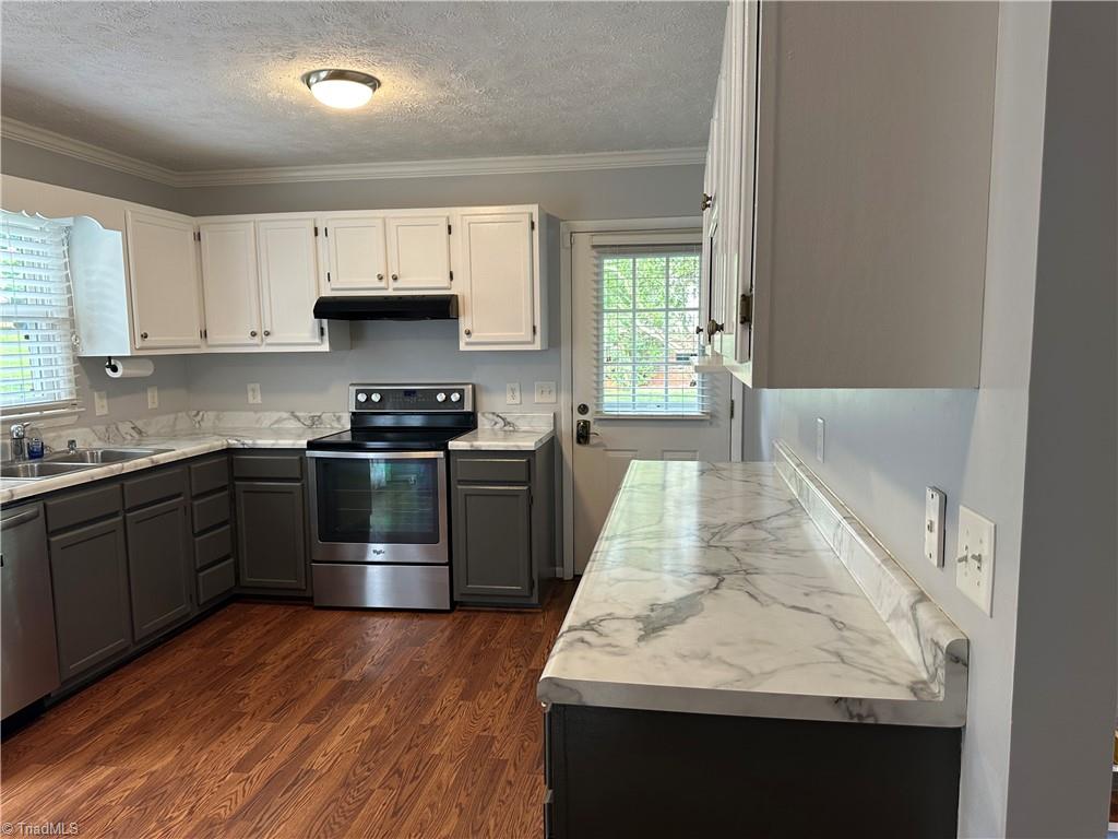 5913 Cutters Creek Court, Pfafftown, North Carolina image 16