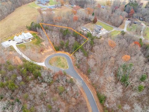 Vacant Land For Sale - TBD Eddington Lane<br/> Pilot Mountain, NC 27041