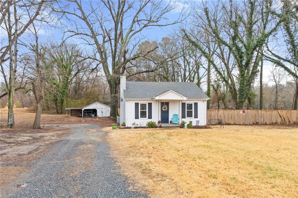 Photo of 4015 Pleasant Garden Road, Greensboro, NC 27406 (MLS # 1210806)