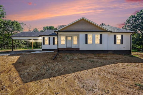 Homes For Sale - 5430 Lake Juno Road<br/> Randolph County, Liberty, NC 27298