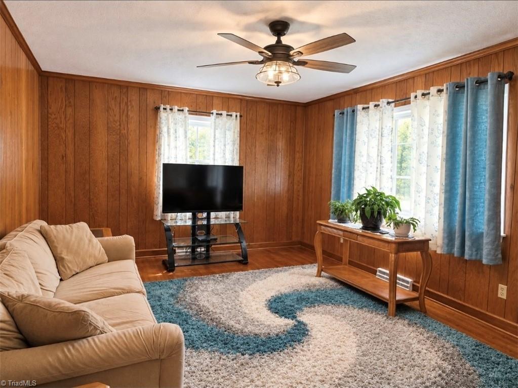 Photo of 1013 Frank Street, Mount Airy, NC 27030 (MLS # 1236090)