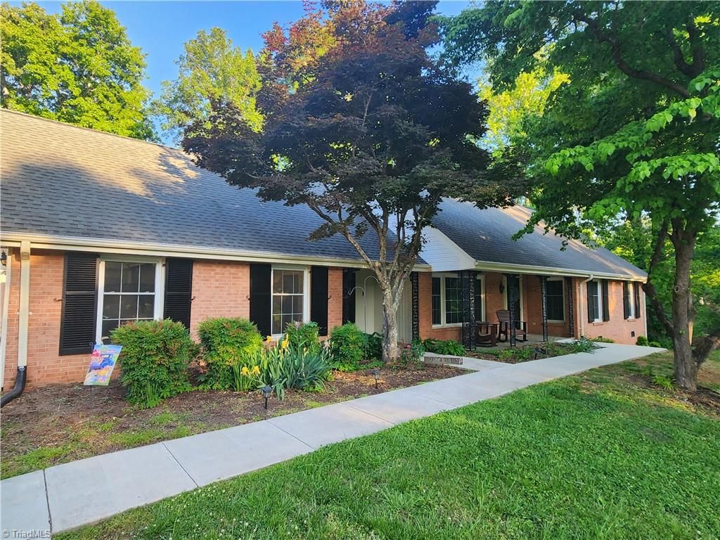 Photo of 101 S 8th Avenue, Mayodan, NC 27027 (MLS # 1218607)