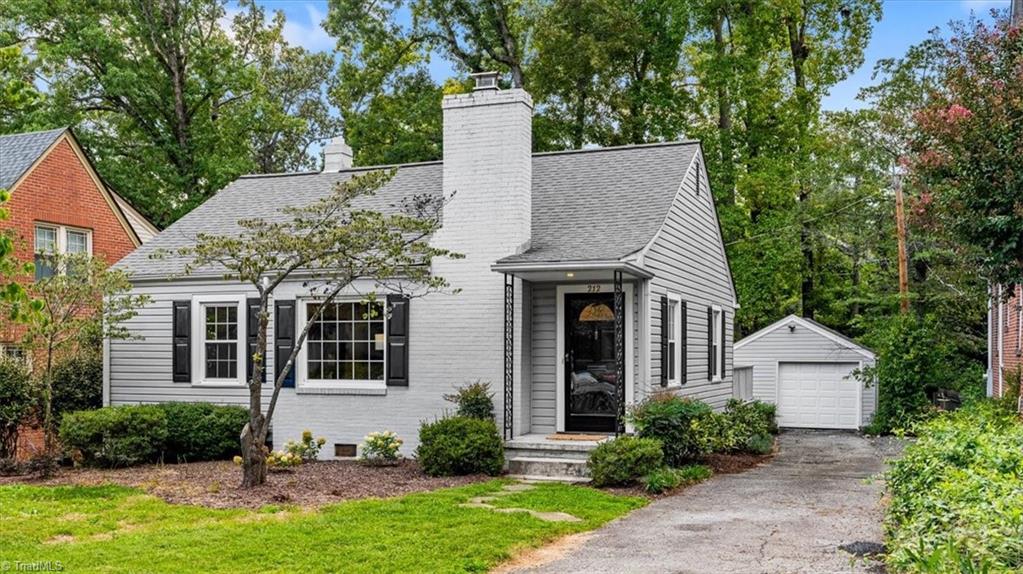 Photo of 212 Kensington Road, Greensboro, NC 27403 (MLS # 1237519)