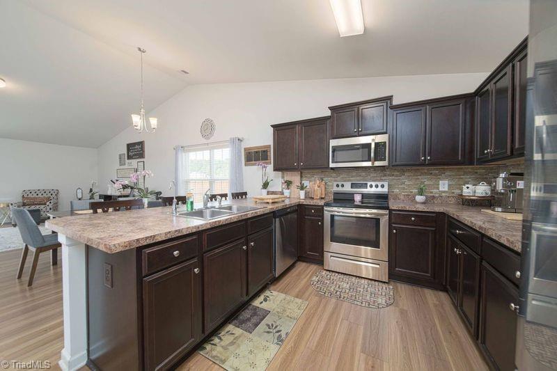 1441 Scofield Court, Rural Hall, North Carolina image 5