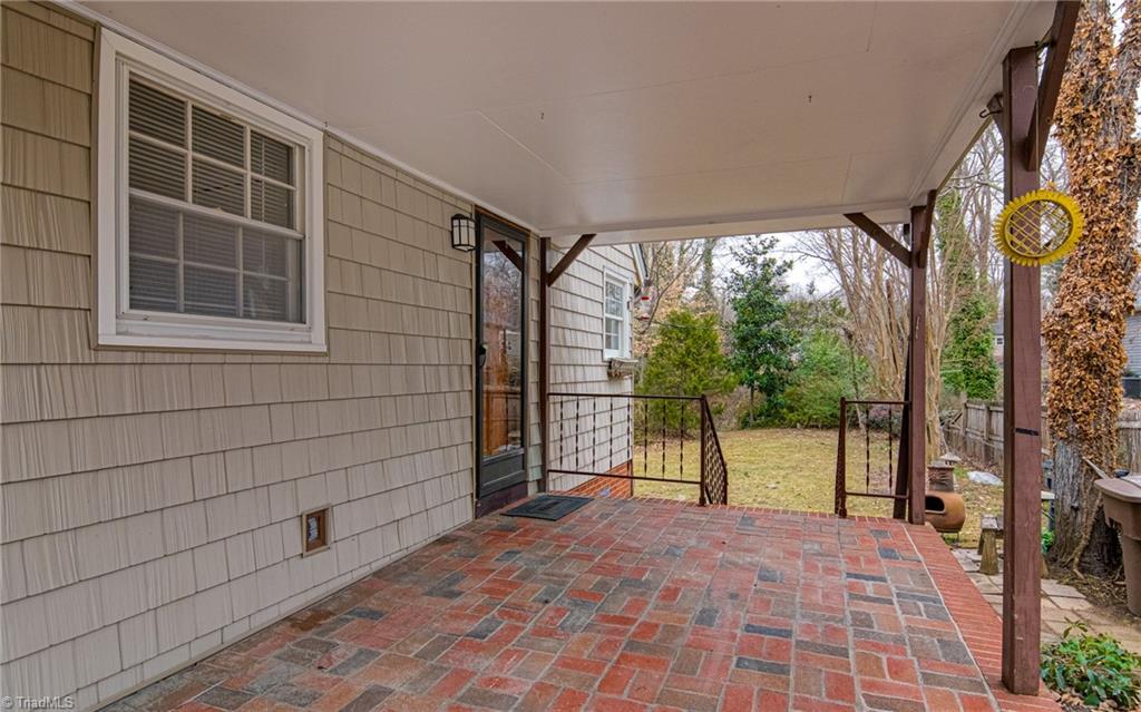 2504 Cornwallis Drive