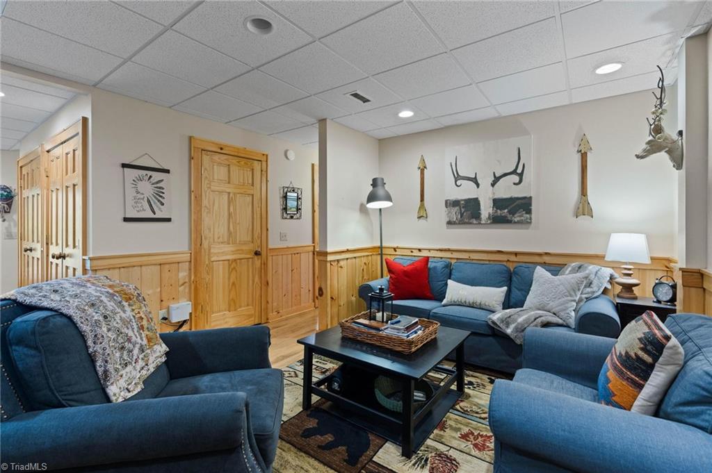 201 Cherokee Circle, Jefferson, North Carolina image 23