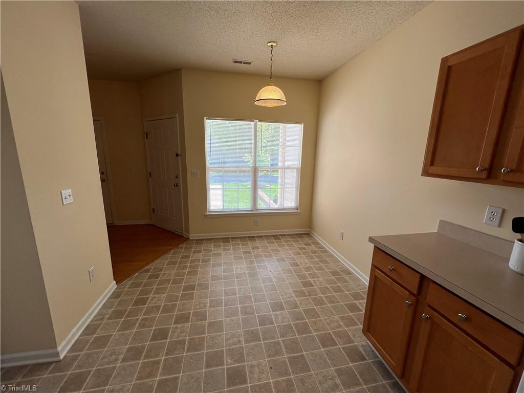 3931 Fountain Village Lane, High Point, North Carolina image 12