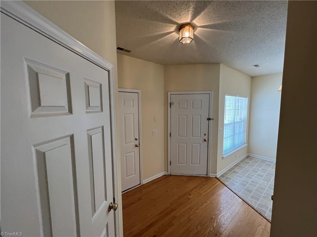 3931 Fountain Village Lane, High Point, North Carolina image 14