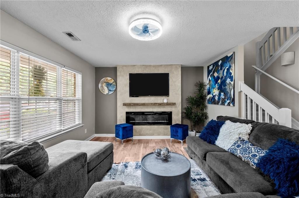 Photo of 2 Tannenbaum Circle, Greensboro, NC 27410 (MLS # 1208437)