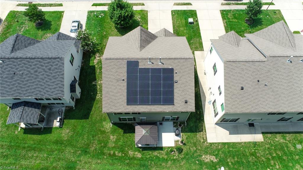 Kernersville, North Carolina 27284, United States, 4 Bedrooms Bedrooms, ,4 BathroomsBathrooms,Residential,Pending,43556