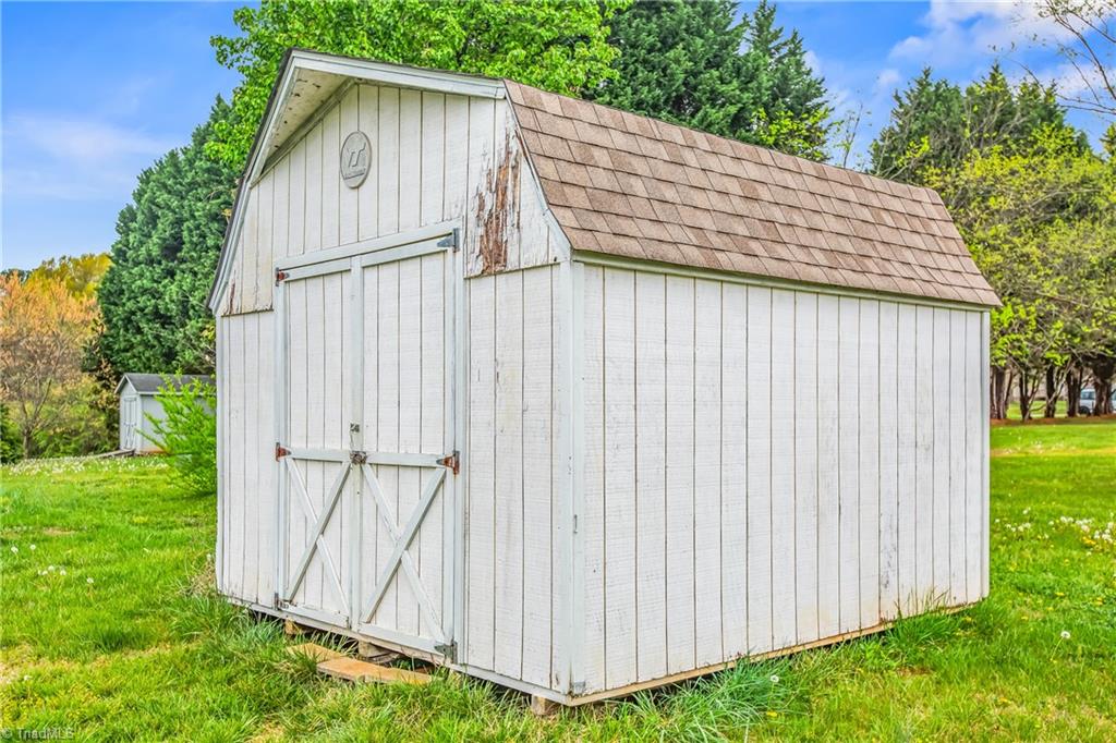 522 E Lake Drive, Mocksville, North Carolina image 30