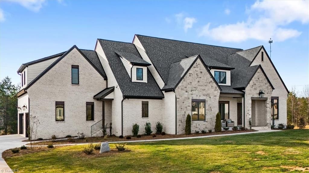 Photo of 7539 Shadow Creek Drive, Summerfield, NC 27358 (MLS # 1197797)