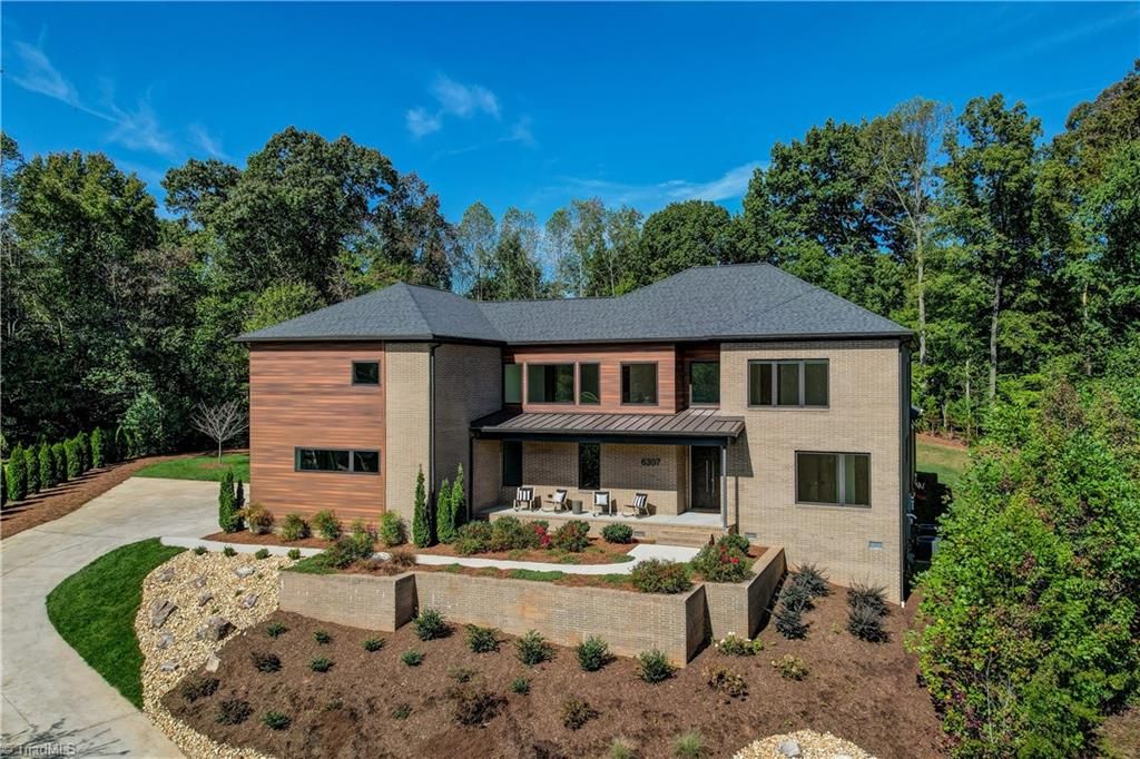 Photo of 6307 Alley Ridge Way, Summerfield, NC 27358 (MLS # 1197920)