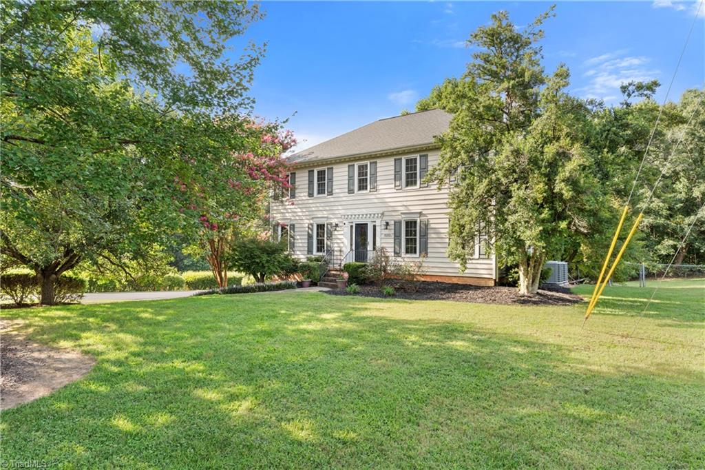 Clemmons, North Carolina 27012, United States, 3 Bedrooms Bedrooms, ,3 BathroomsBathrooms,Residential,Pending,200488