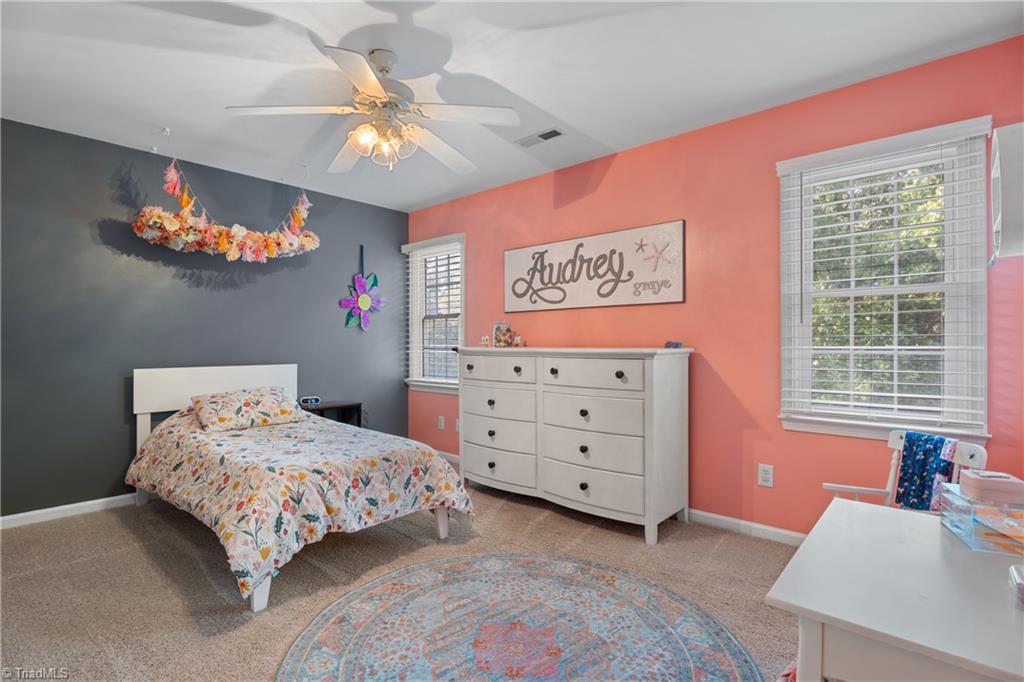 Clemmons, North Carolina 27012, United States, 3 Bedrooms Bedrooms, ,3 BathroomsBathrooms,Residential,Pending,200488