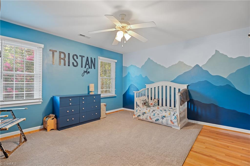 Clemmons, North Carolina 27012, United States, 3 Bedrooms Bedrooms, ,3 BathroomsBathrooms,Residential,Pending,200488