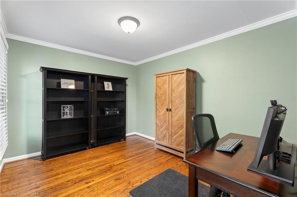 Clemmons, North Carolina 27012, United States, 3 Bedrooms Bedrooms, ,3 BathroomsBathrooms,Residential,Pending,200488