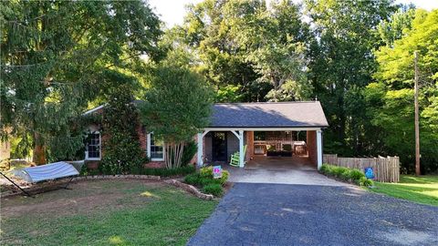 Homes For Sale - 488 Shoals Road<br/> Surry County, Pinnacle, NC 27043