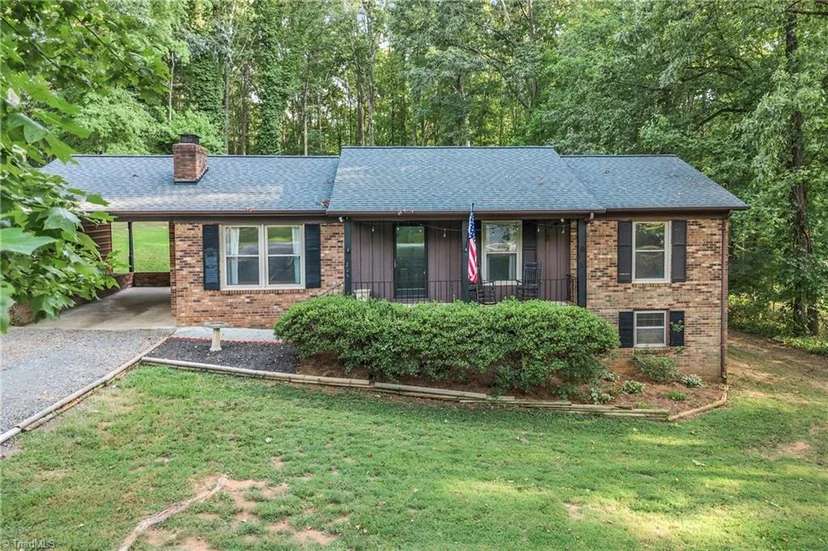 206 Laura Road, photo 1 of 43