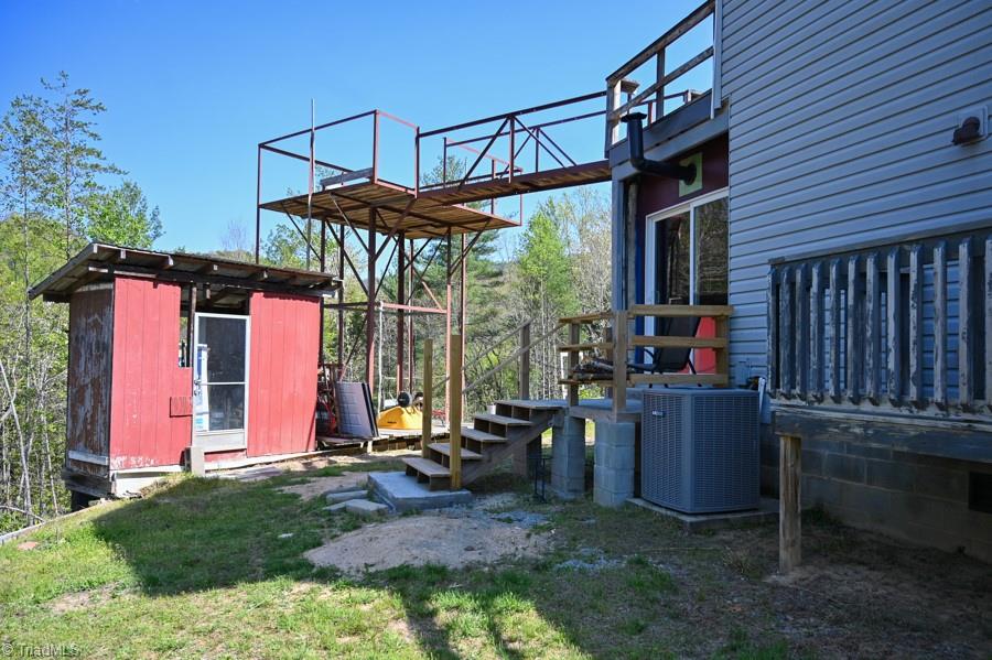 2668 Reedy Branch Road, Purlear, North Carolina image 7
