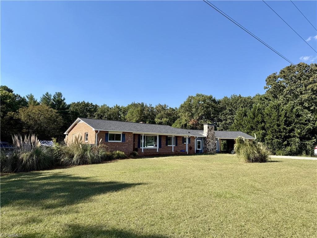 Photo of 158 Border Lane, Pinnacle, NC 27043 (MLS # 1237649)