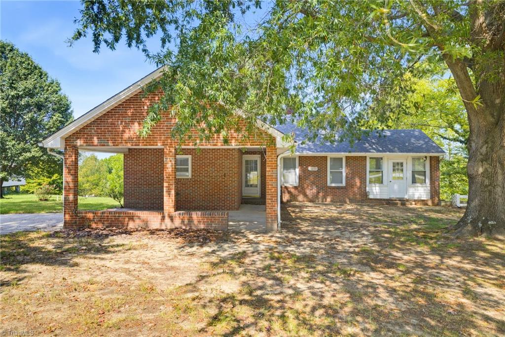 Photo of 7900 US Highway 29 Bus, Reidsville, NC 27320 (MLS # 1235514)