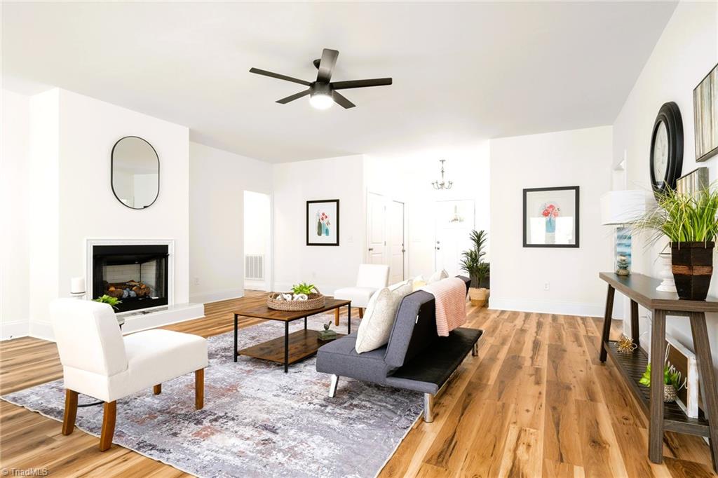433 E Brookwood Avenue, Liberty, North Carolina image 2