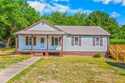 Homes For Sale - 161 Cedar Forest Road<br/> Ronda, NC 28670
